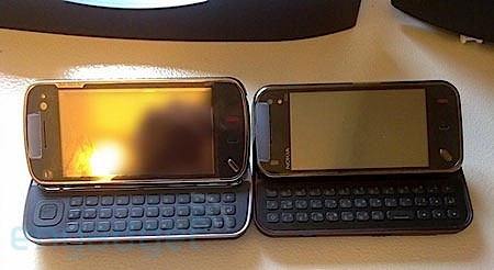 Nokia N97 Mini po prawej