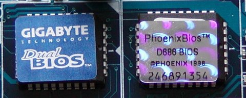 Dual BIOS na płycie głównej Gigabyte